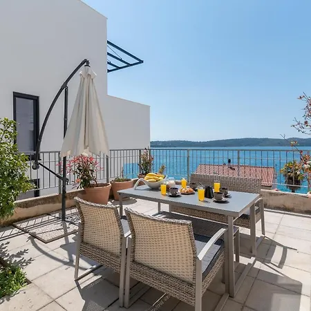 Apartman Liam Trogir