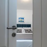 Liam Apartament