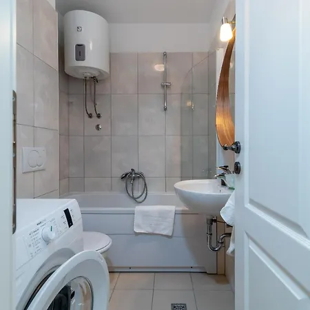 Apartament Liam *