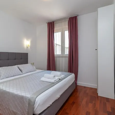 Apartament Liam *